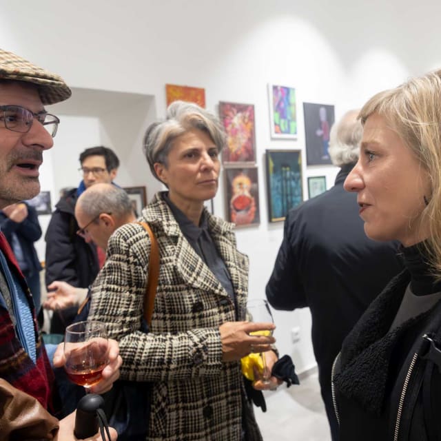 Kiállításmegnyitó - Művészek a heti betevőért // 10. Jubileumi Kiállítás és jótékonysági aukció